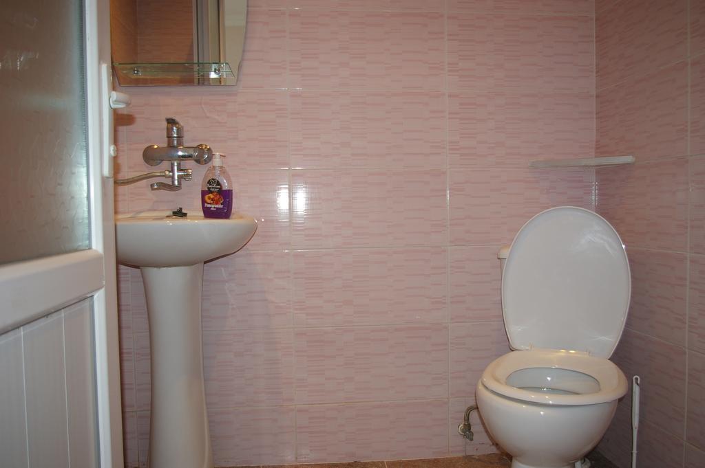 Maya Guest House Sighnaghi Bagian luar foto